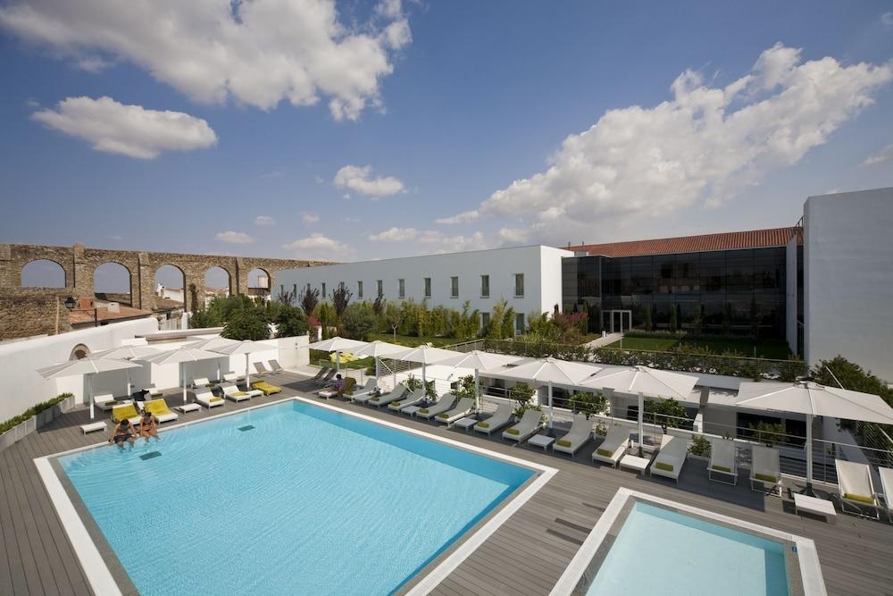M'Ar De Ar Aqueduto Hotel Evora Luaran gambar The hotel's swimming pool