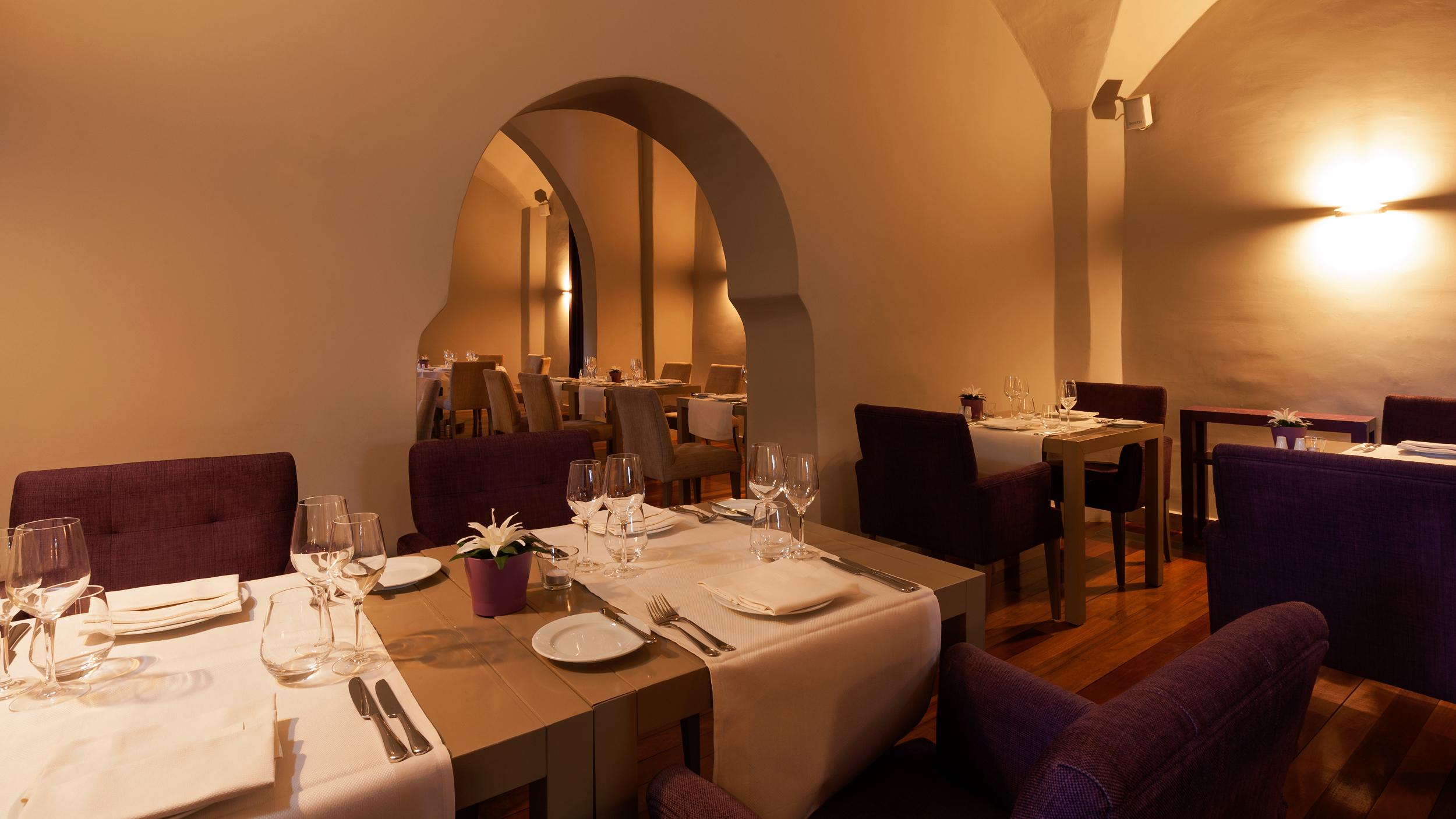 M'Ar De Ar Aqueduto Hotel Evora Luaran gambar Restaurant "Le Cellier"